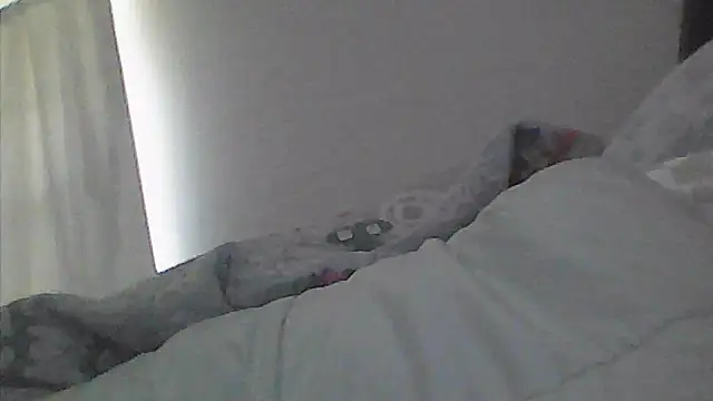 sarahkat86 élő chatszobája