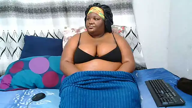 ChubbyBoobsxxx Live Chatraum