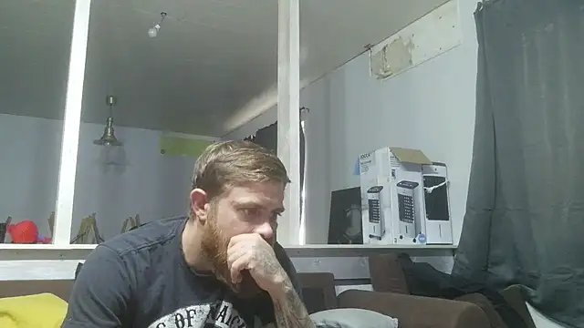 Bikerhot883hd's Live Chat Room