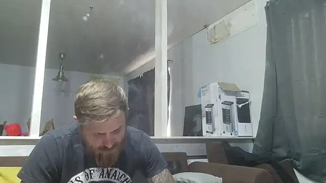 Chat soba uživo modela Bikerhot883hd