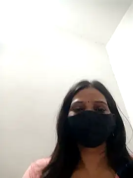 חדר צ'אט בשידור חי של risky_women