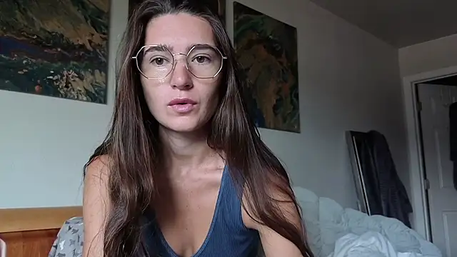 חדר צ'אט בשידור חי של bambifarrina