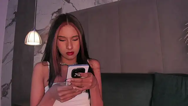 Chat ao vivo de TharaMills