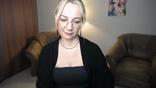 Sala de chat en directo de Ava_Elior