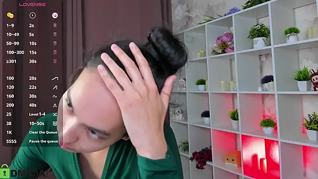 Pokój czatu na żywo – FlirtyAura