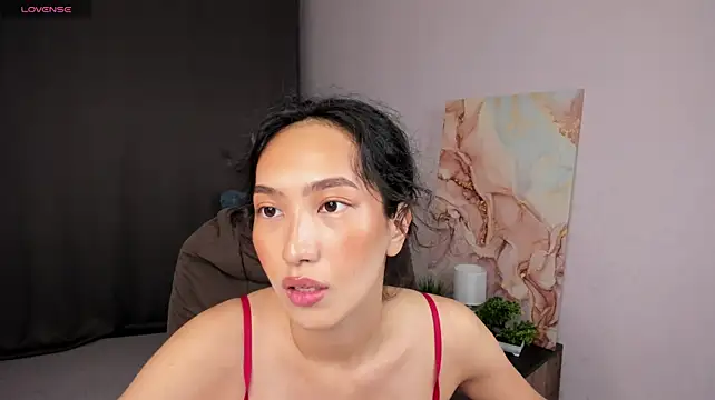 دردشة FlirtyAura الجنسية المباشرة