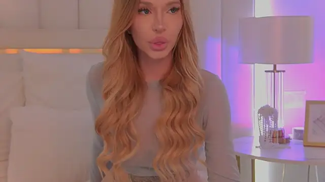 AriellaMelo Cameră chat live