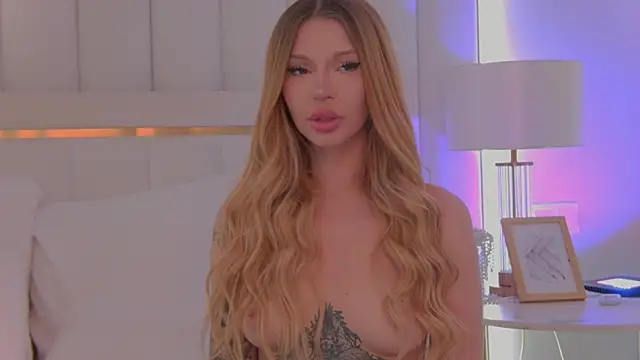 AriellaMelo Live Chatraum