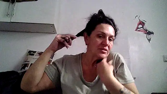 RubyyRosee Live chatroom
