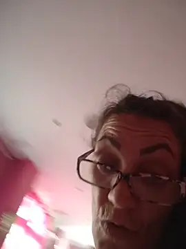 Eimikuro11 Cameră chat live