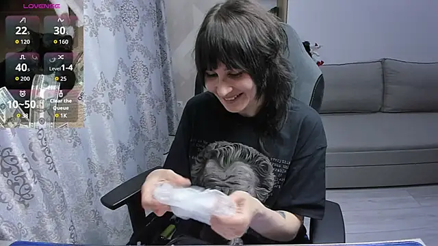 MistyDark Live Chatraum