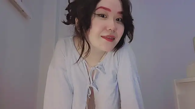 tsunade_chan – live chatrum