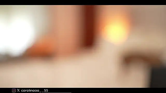 חדר צ'אט בשידור חי של Carolart_