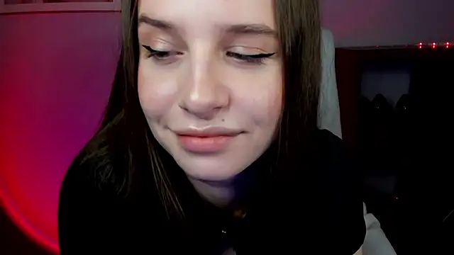 LuxMaya Live chatroom
