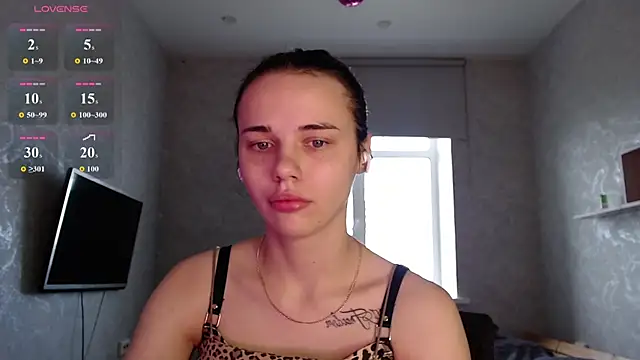 Kseni_a লাইভ চ্যাট রুম