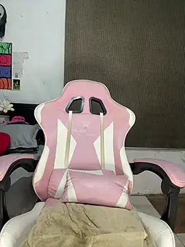 Živá chatovací místnost bettyboo2801