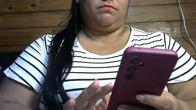 Sala de chat ao vivo de MARRENTINHA34