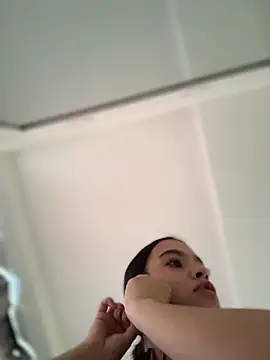 Sala de chat ao vivo de JuanitaMore01