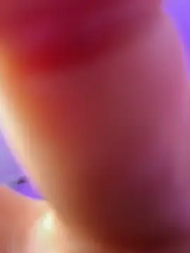JuanitaMore01 Adlı Modelin Canlı Sohbet Odası