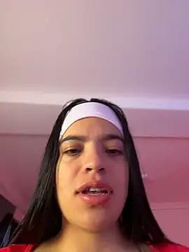 Sala de chat ao vivo de JuanitaMore01