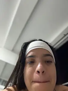 JuanitaMore01 실시간 채팅방