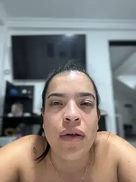 JuanitaMore01 – live chatrum