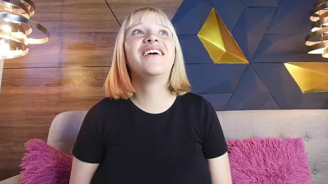 Pokój czatu na żywo – ly_lulu