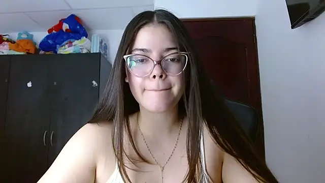 Valentina2390 Live chatroom