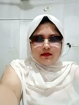 Nusrat-N Cameră chat live