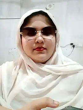 Nusrat-N's Live Chat Room