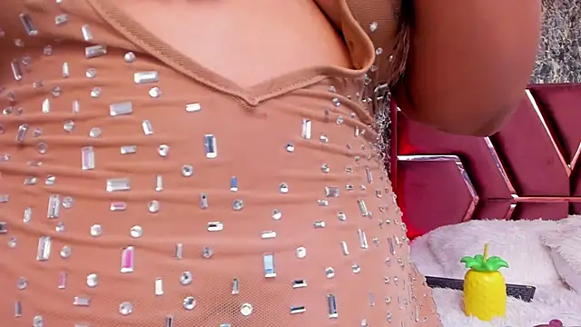 غرفة دردشة Karina_Andrade المباشرة