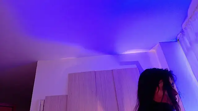 AliishaPss 실시간 채팅방