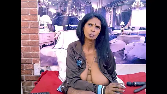 Phòng Chat Trực Tiếp IndianVanya4u2u