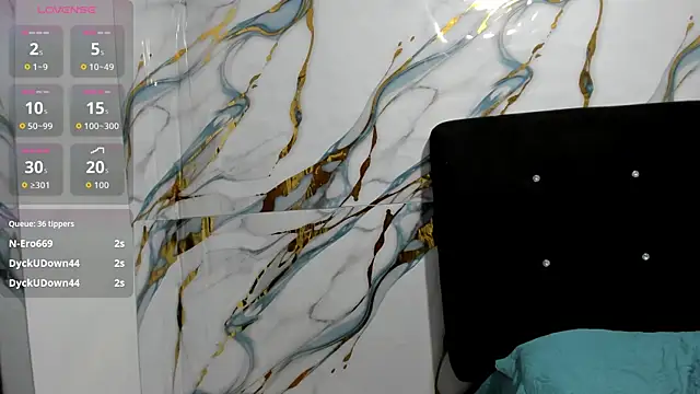 RoxanaBorns_'s Webcam Show