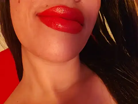 غرفة دردشة OnlyRima المباشرة