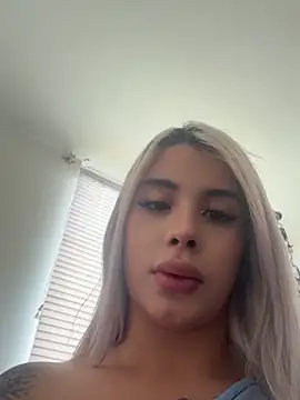 YouCandiSumisan Live chat-huone