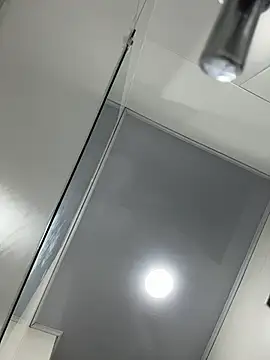 Živá chatovací místnost YouCandiSumisa