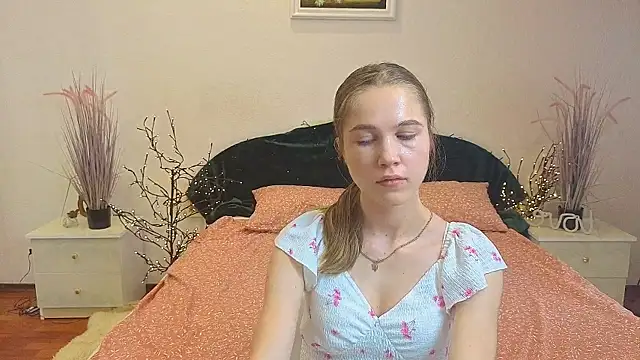 LoveXLexi's Live Chat Room