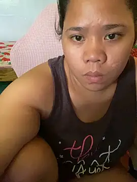 _UrSingleMamiBella_n Live chat-huone
