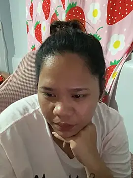 _UrSingleMamiBella_ Live Chatraum