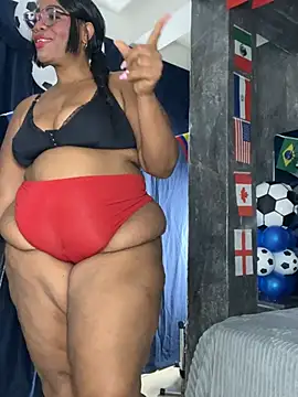 Chat soba uživo modela AranzalatinBlaks1