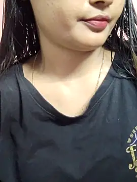Wild-janvi Adlı Modelin Canlı Sohbet Odası