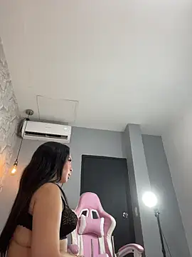 MiaFarkash Ruang Obrolan Langsung