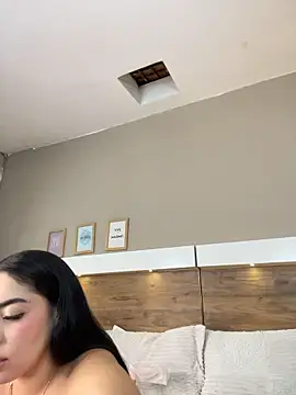 دردشة MiaFarkash الجنسية المباشرة