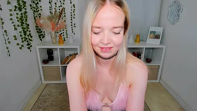 BellaMontgomeryn Live chat-huone
