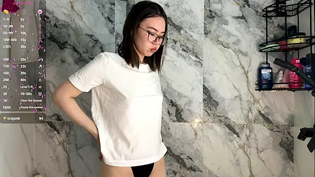 Wow_Akemi 即時聊天室