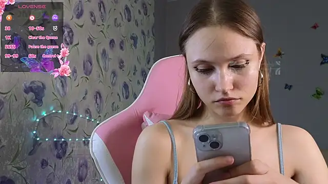 Chat soba uživo modela Armurra15