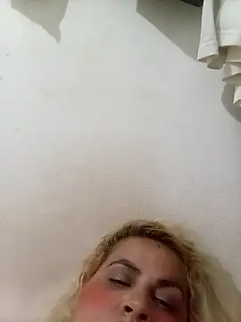חדר צ'אט בשידור חי של Carolzinhaoficial