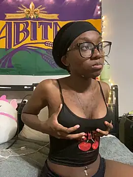 HennessyBaby21 Cameră chat live