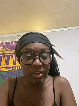 HennessyBaby21 Cameră chat live